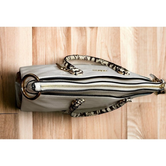 Coach F76642 Pebbled Leather Mia Satchel Bag - Picture 4 of 12